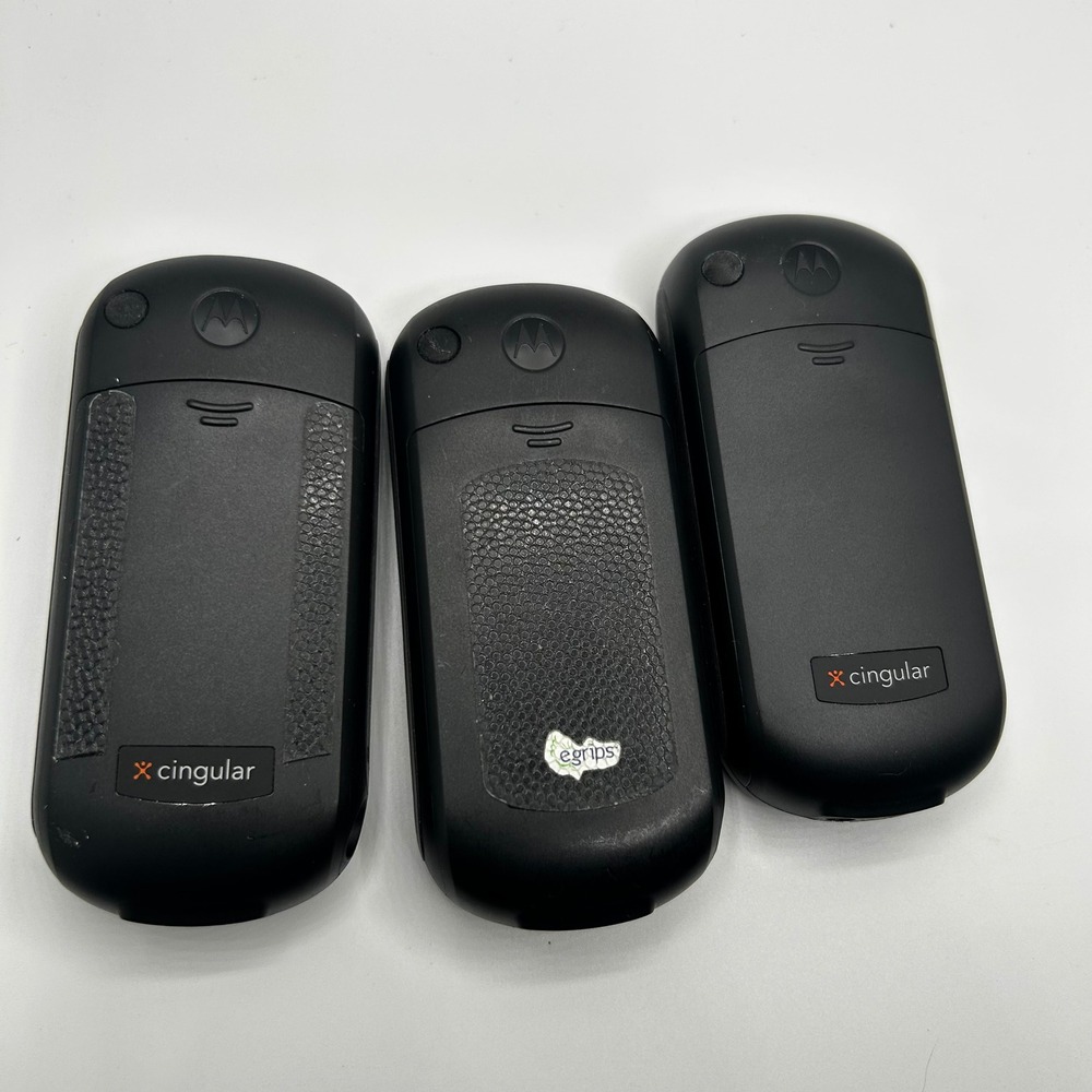 Lot of 3 Motorola C139 Cingular Black Vintage Candybar Cell Phones Retro - Picture 2 of 4